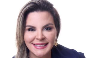 Hoje: Celebre o amor em grande estilo na noite mais romântica do ano na Villa Reale Buffet