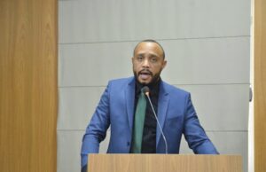 Beto Castro manifesta insatisfação com o fim da linha de ônibus Areinha