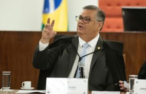 Dino barra emendas Pix com indícios de fraude em 9 municípios