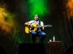 SHOW DE CARLINHOS CONCEIÇÃO UNE MÚSICA E SOLIDARIEDADE EM NOITE ESPECIAL EM SÃO LUÍS